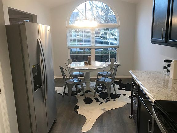 4th image of 133 Clover Valley Dr