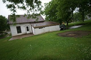 2nd image of 426 Sylvan St