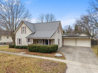 306 N Sycamore St, North Manchester, IN 46962