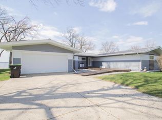 1010 Lake Shore Dr, Beaver Dam, WI 53916