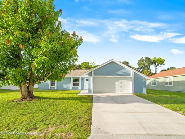 327 Brescia St NE, Palm Bay, FL 32907