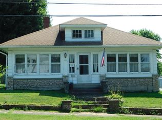 302 S High St, Salem, IN 47167