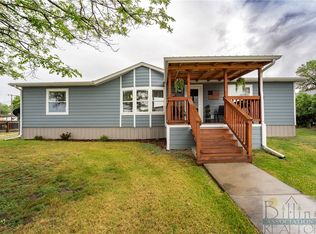 925 Main St, Roundup, MT 59072