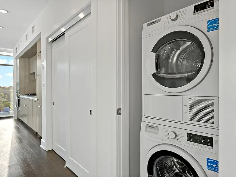Washer/Dryer