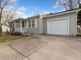 136 Prospect Ave, Bellefontaine, OH 43311