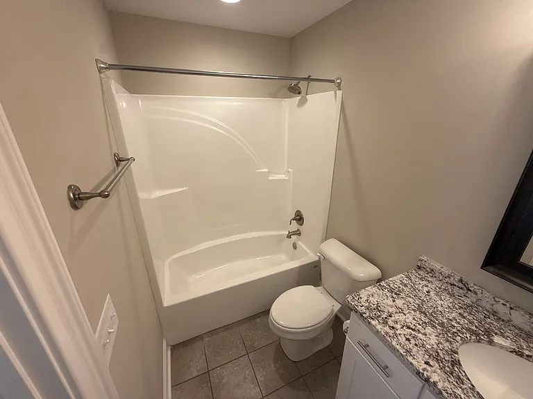 1960 Armistead Ln — Photo 15