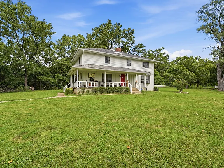 10200 Grandview Rd — Photo 46