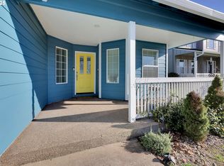 870 Kristen Way, Cottage Grove, OR 97424