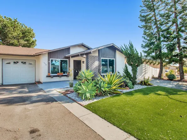 1558 Peacock Blvd, Oceanside, CA 92056
