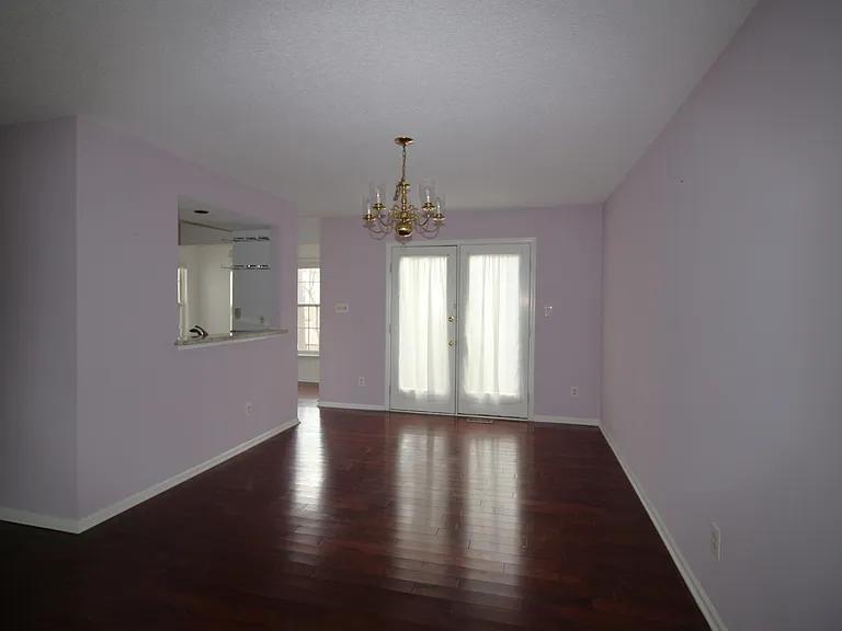 108 Foscoe Ln — Photo 4