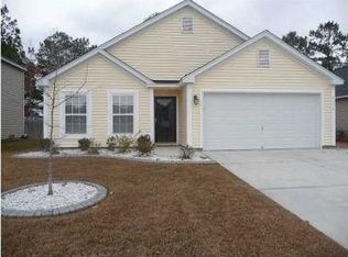 1114 Deerberry Rd, Hanahan, SC 29410