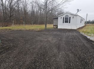 2719 Sentinel Rd, Dorset, OH 44032