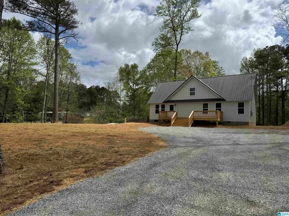 221 Sheffield Dr, Oneonta, AL 35121