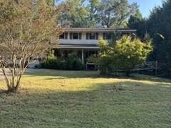 105 Little John Way, Newnan, GA 30263