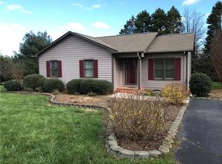 1414 Little Rd #4, Newton, NC 28658