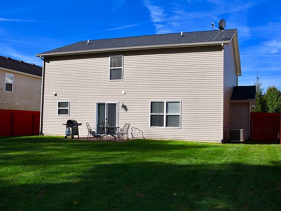3rd image of 7127 N Stubbington Ln