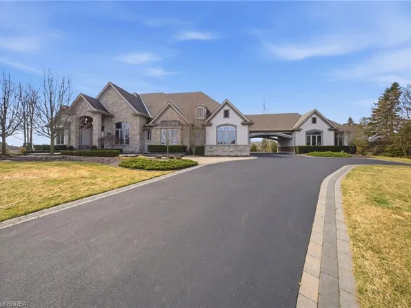 29 Wallace Ct, Brant, ON N3T 0M1