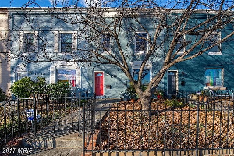 1st image of 1328 L St SE