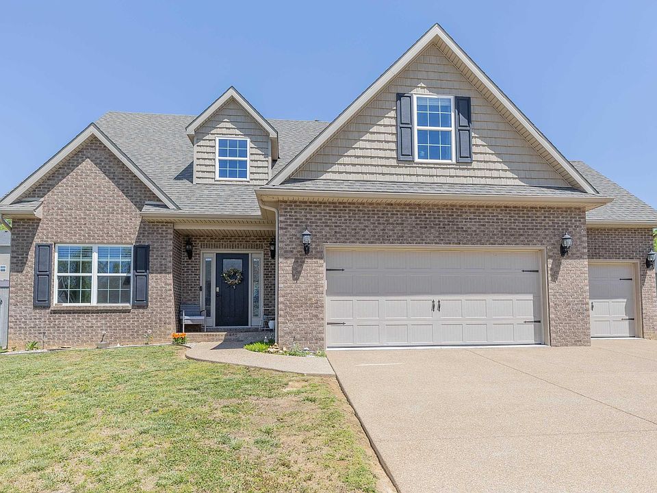 1st image of 1415 Breezy Creek Dr