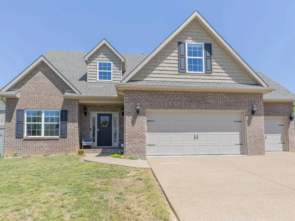 1415 Breezy Creek Dr, Evansville, IN 47720
