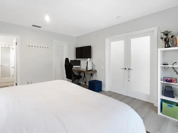 2012 NE 31ST Avenue, Fort Lauderdale, FL 33305
