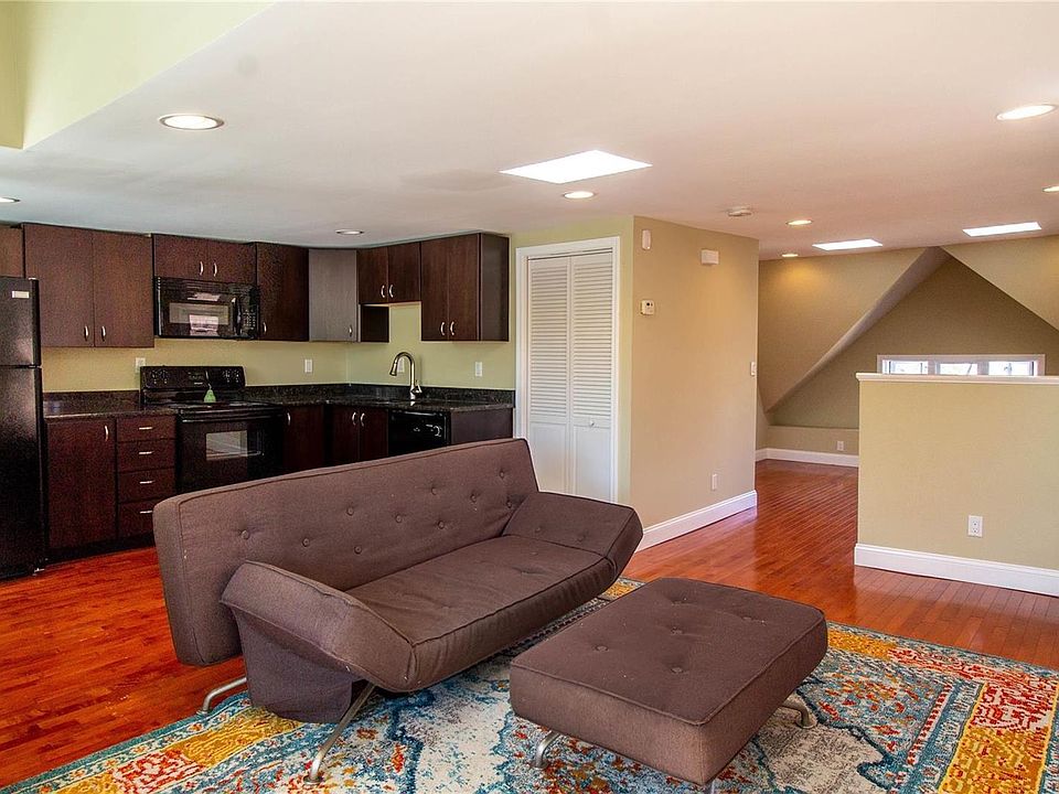 1st image of 2710 Russell Blvd #B