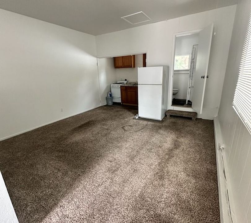1st image of 2449 Ponderosa St