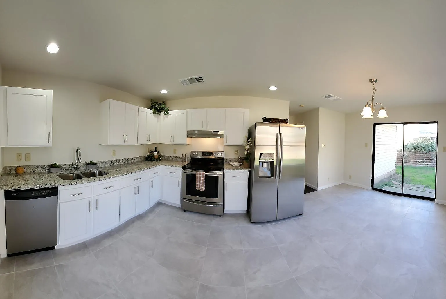 3 bed, 2.5 bath, 1766 sqft, $1,700 — Photo 1