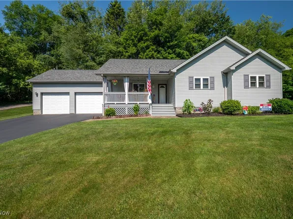 440 Lyons Ave, East Palestine, OH 44413