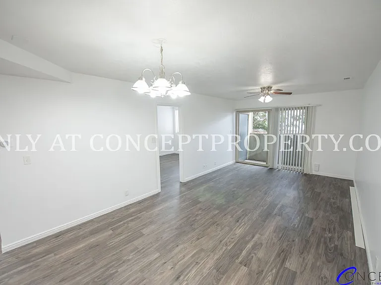 Foothill Terrace — Photo 287