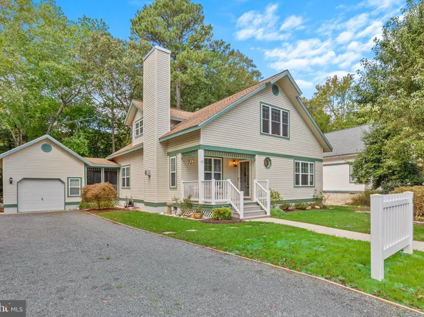 17 Mary Elizabeth Dr, Ocean View, DE 19970