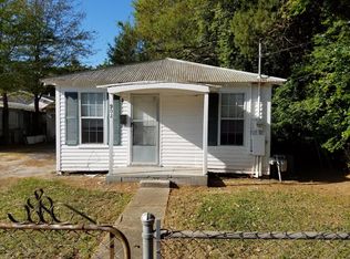 902 Doc Prejean St, Scott, LA 70583