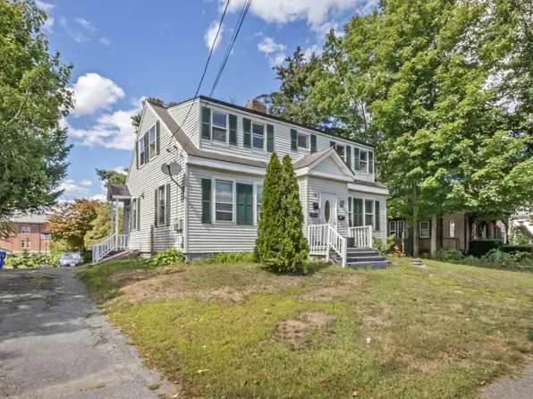 133 Winthrop St, Taunton, MA 02780