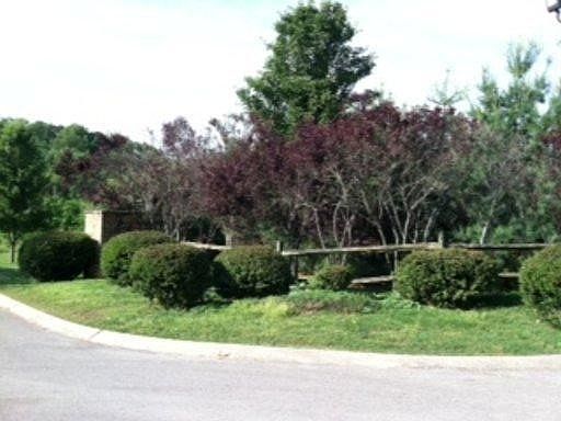 2nd image of 20 Autumn Woods Dr #20