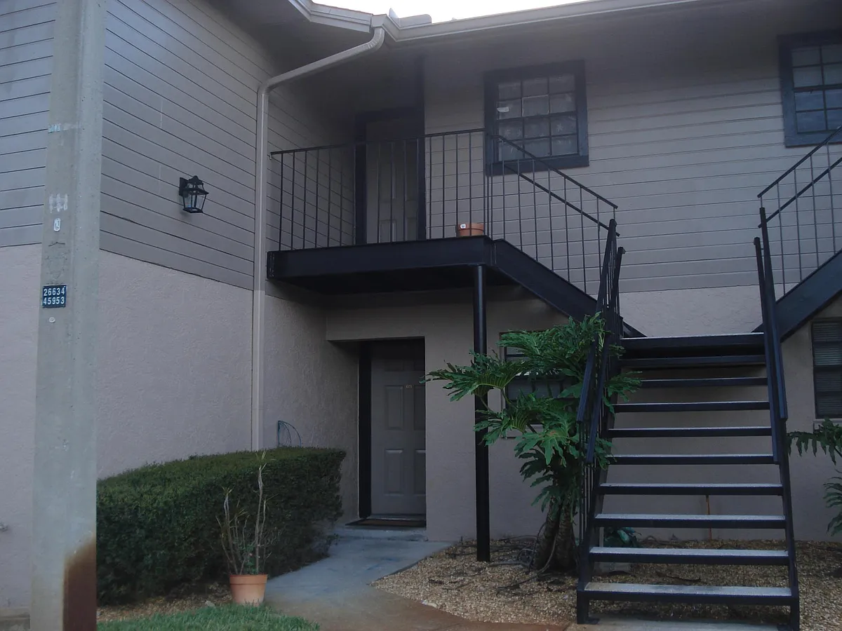 Building Photo - Ashford Green Pl