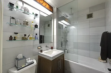 Rented by Level Group