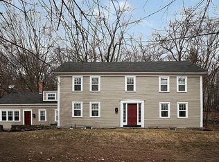 291 Lancaster Ave, Lunenburg, MA 01462