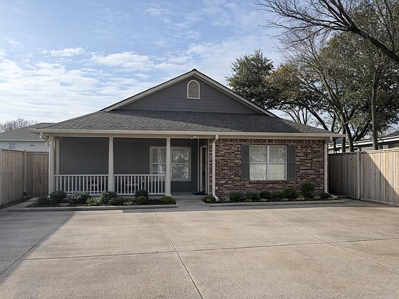 3rd image of 2011 S 8th St