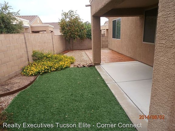 4th image of 2284 E Stone Stable Dr