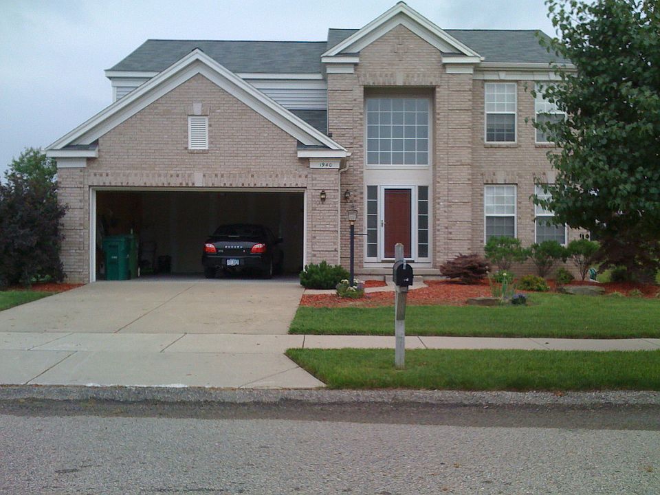 1st image of 1940 Hollow Creek Dr SE