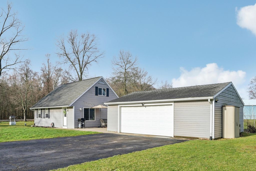 Real estate listing image