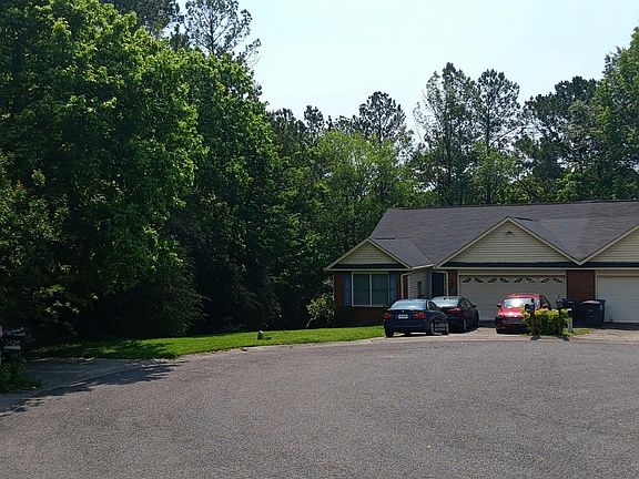 2nd image of 3427 Woodcrest Dr