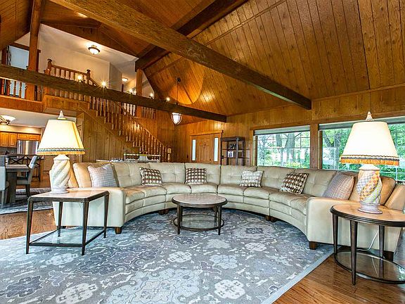 5th image of 21260 Country Squire Ln