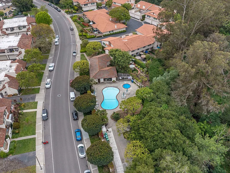 610 Calle De Los Amigos #ID1244466P — Photo 23