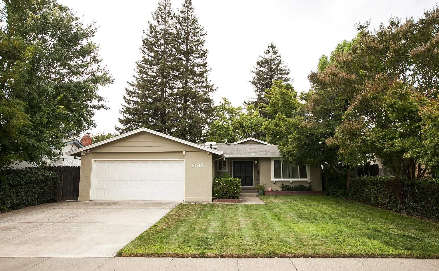 2818 Alison Ct photo 1