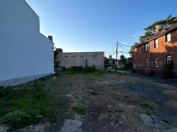 1246 Kittatinny St, Harrisburg, PA 17104