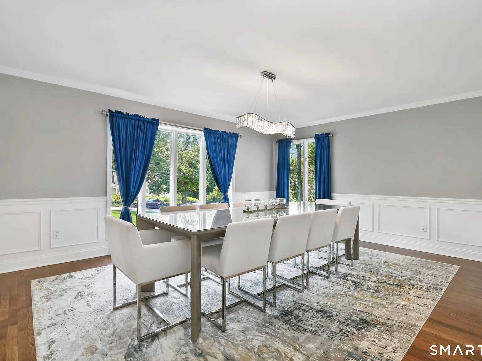 4 bed, 3.5 bath, 4958 sqft, $14,000 — Photo 2