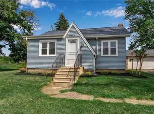 5071 Junction Rd, Lockport, NY 14094