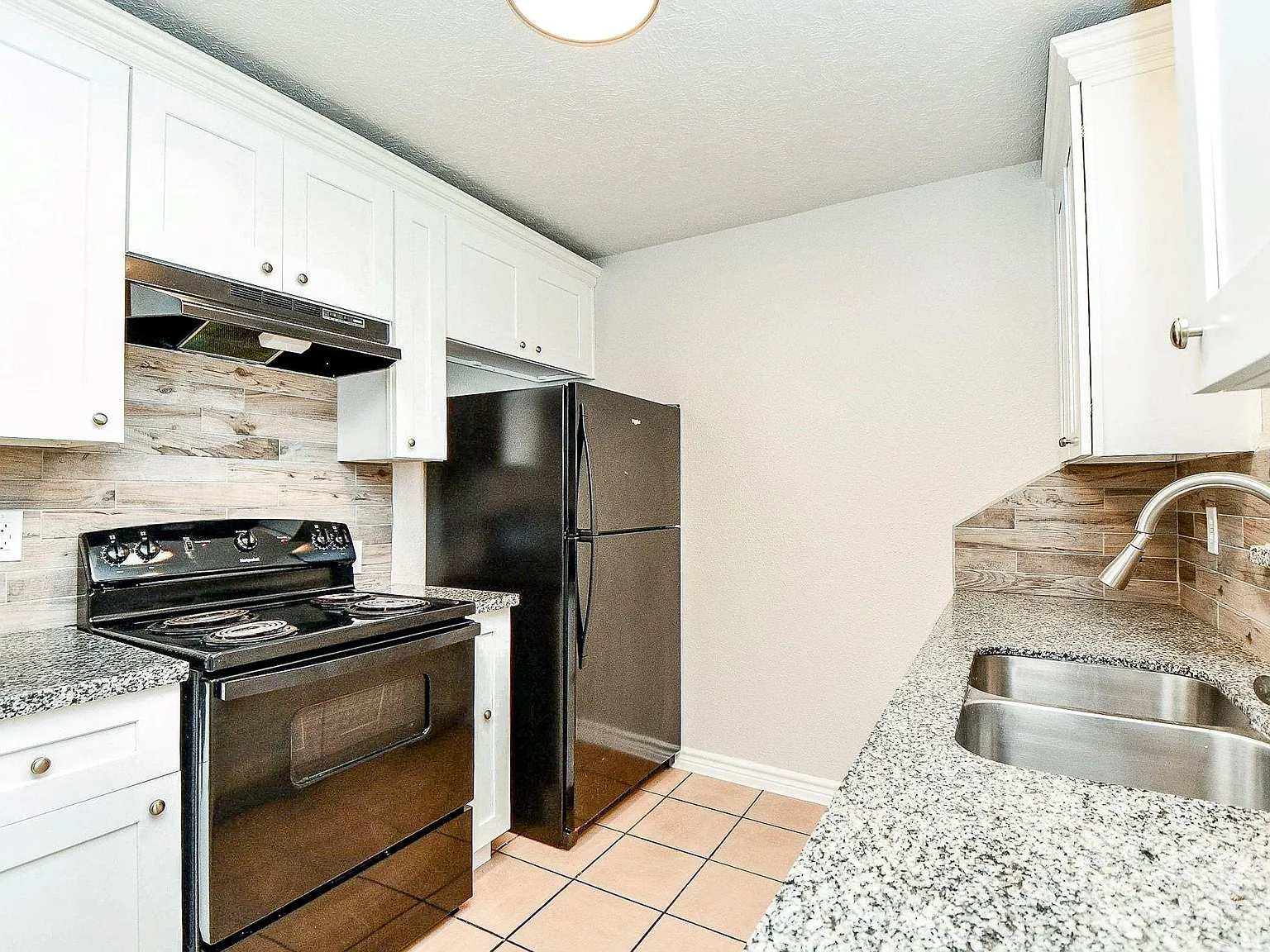 2 bed, 1.0 bath, 750 sqft, $1,265 — Photo 4