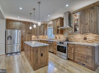 13414 Alfred Mill Ct, Herndon, VA 20171